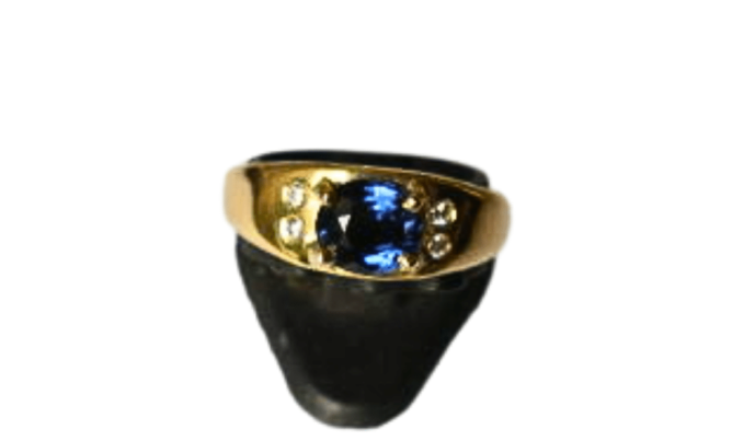 Colour-Change Sapphire Ring